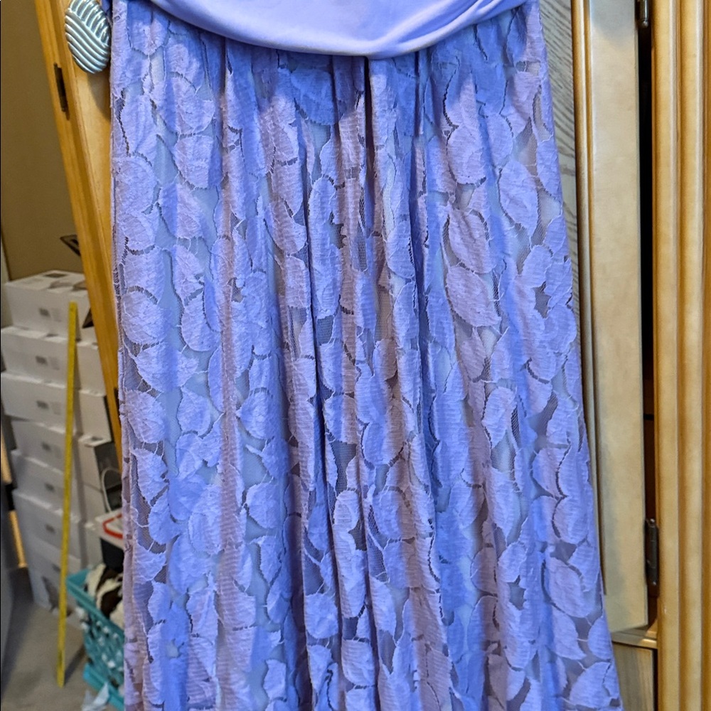 Signature by Sangria Lavender lace dress size 12 - Picture 2 of 6